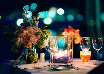 Wedding dinner by candlelight. Wedding decorations
